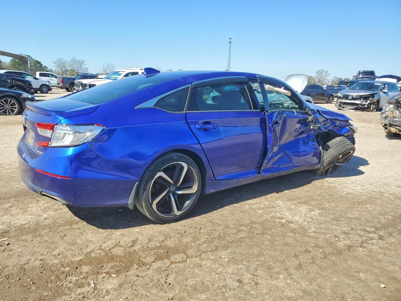 2018 HONDA ACCORD SPORT photo 5