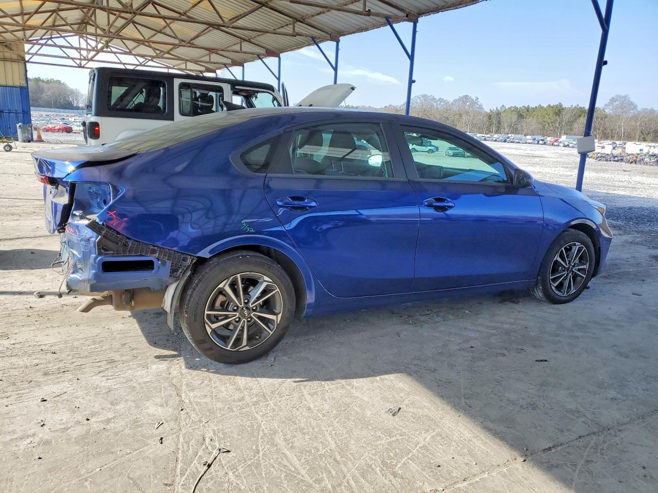 2023 KIA FORTE LX photo 5