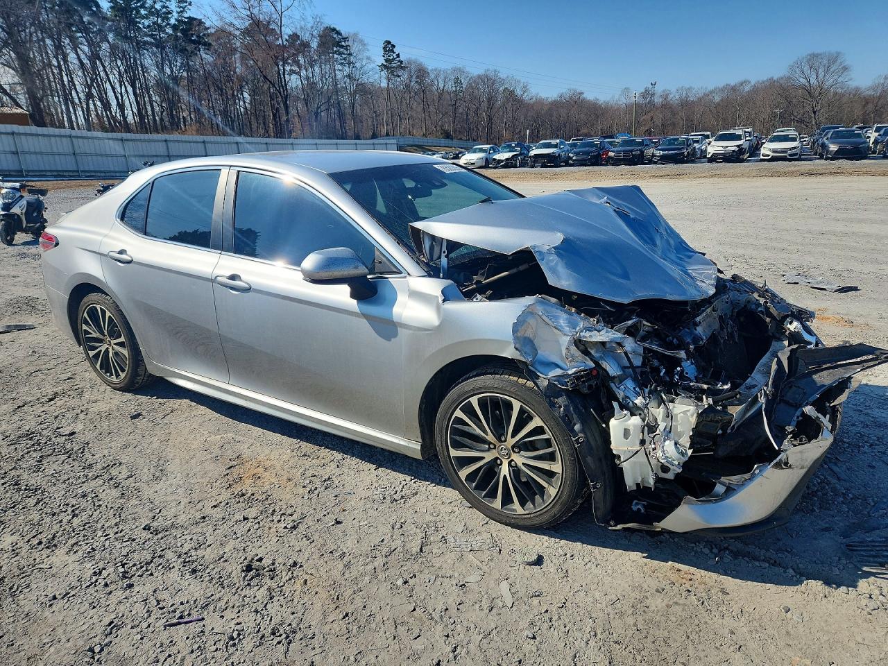 2018 TOYOTA CAMRY photo 10