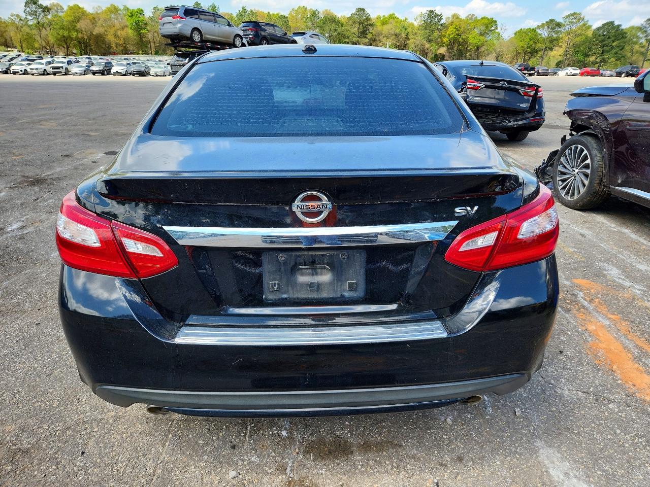2017 NISSAN ALTIMA photo 11