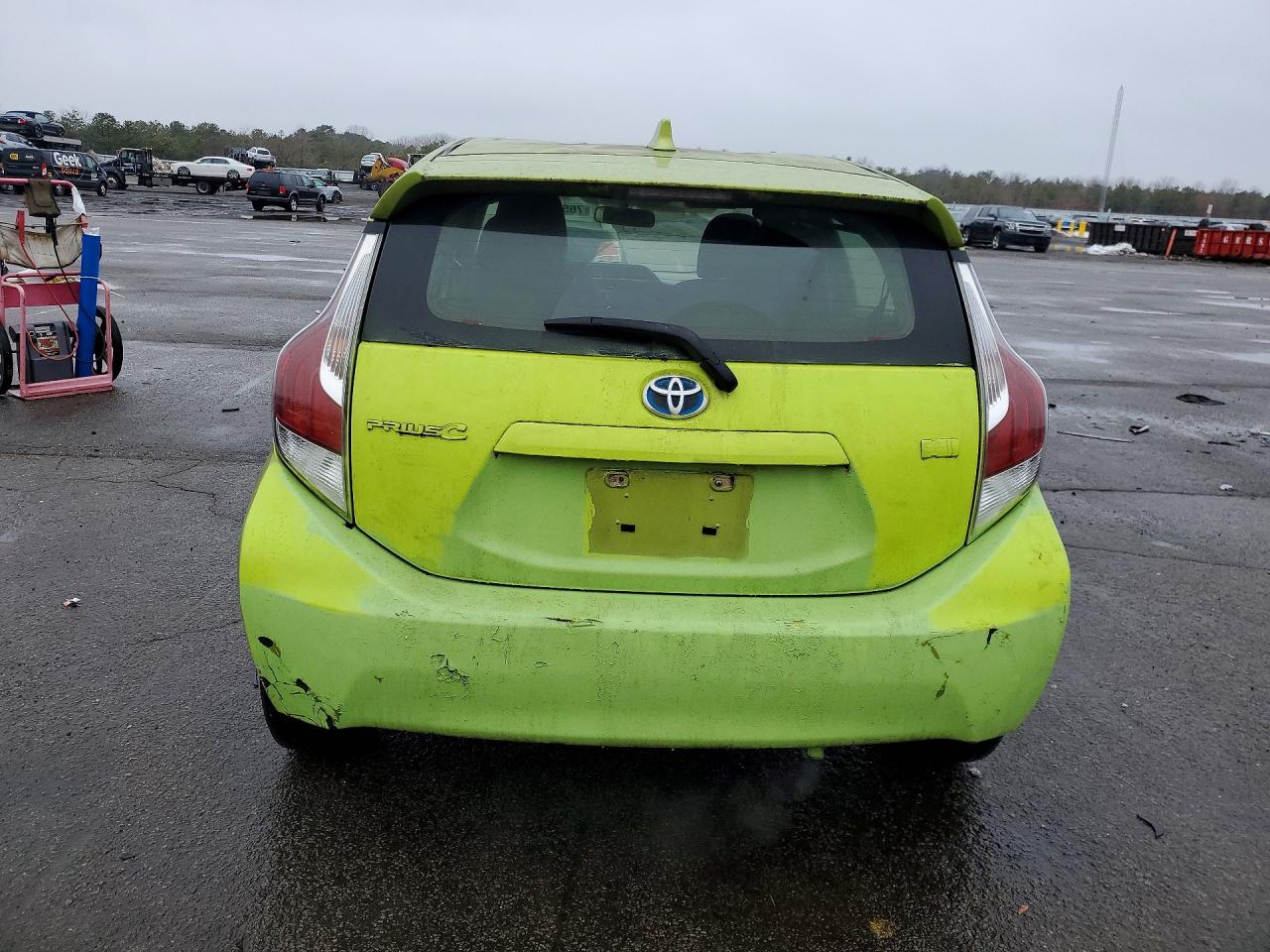 2015 TOYOTA PRIUS C photo 11