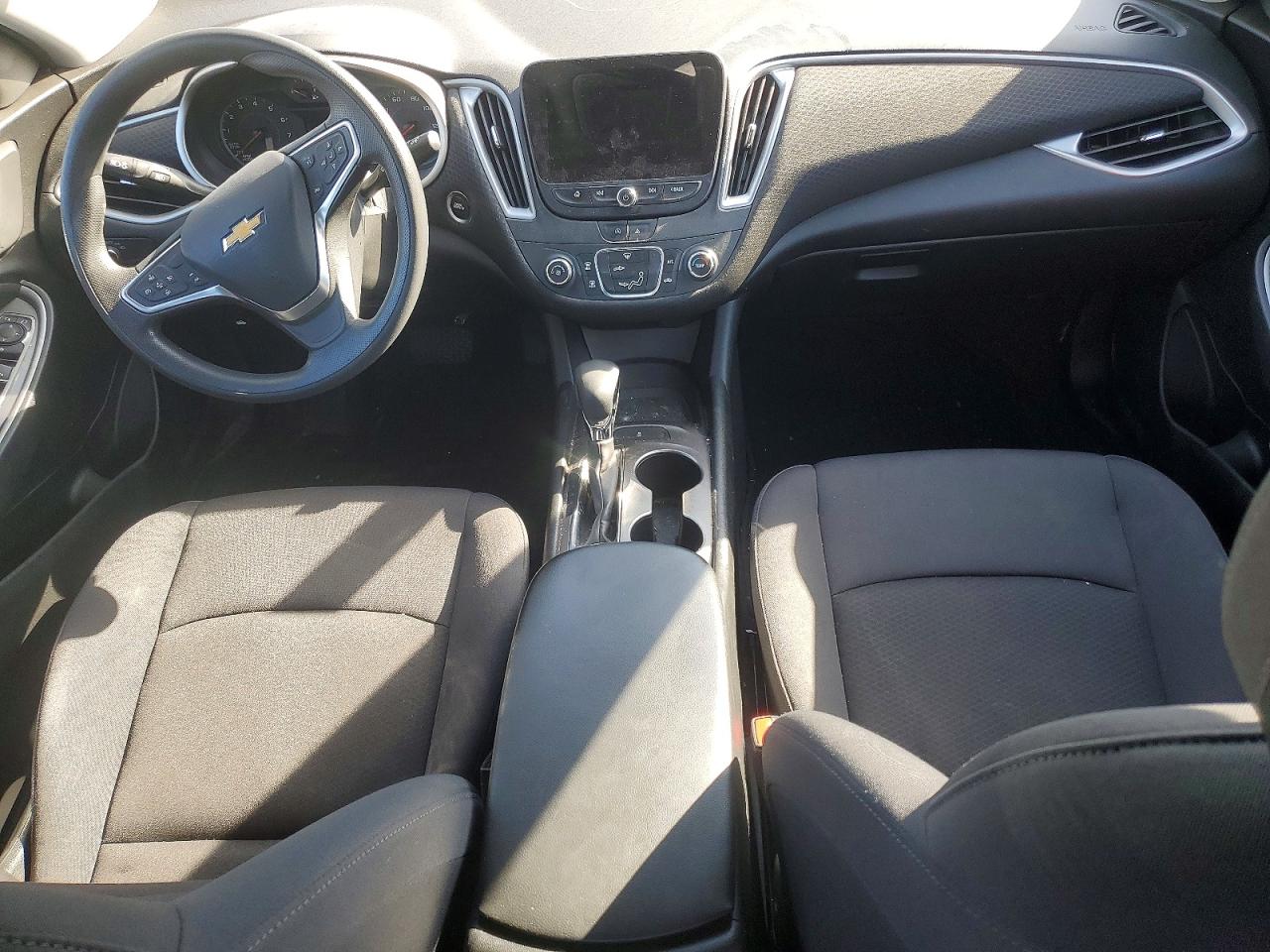 2023 CHEVROLET MALIBU LS photo 22