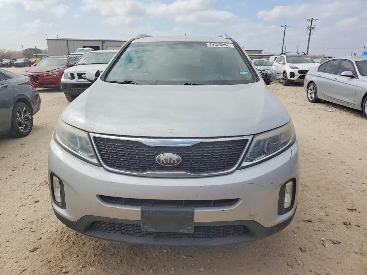 2014 KIA SORENTO LX photo 13