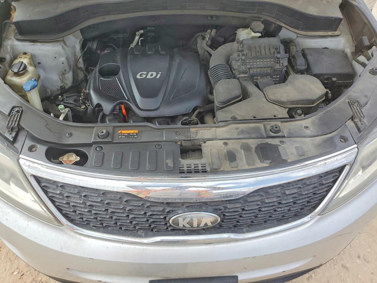 2014 KIA SORENTO LX photo 31