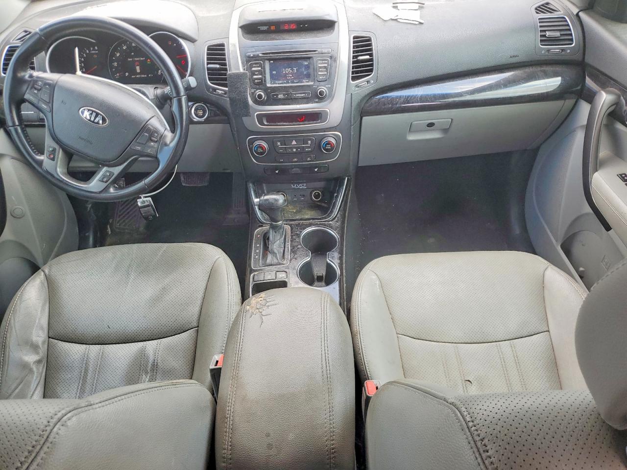 2014 KIA SORENTO LX photo 22