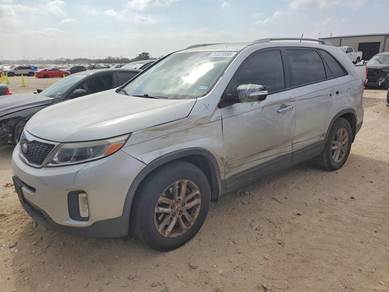 2014 KIA SORENTO