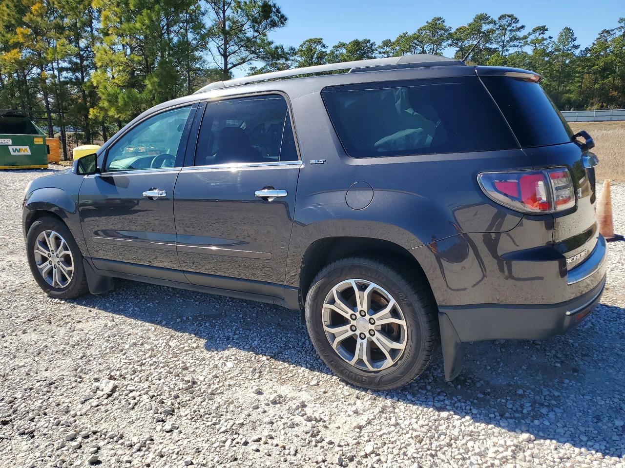 2014 GMC ACADIA SLT-2 photo 3