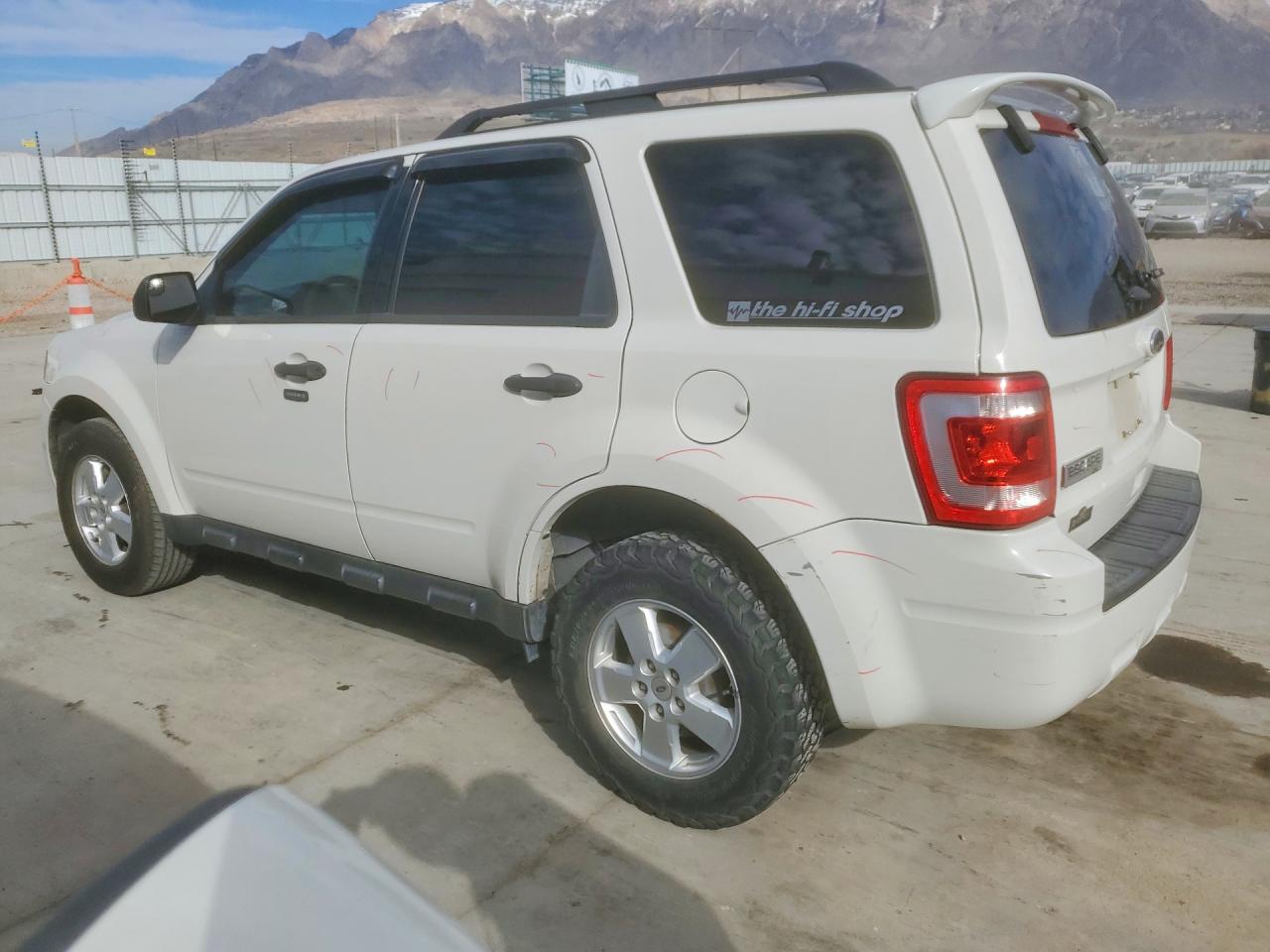 2012 FORD ESCAPE XLT photo 2