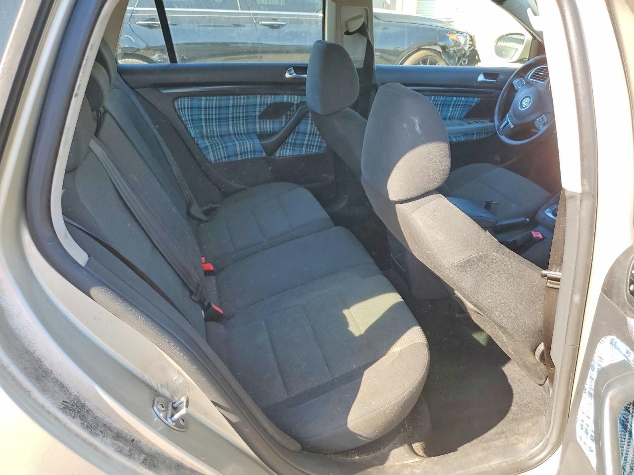 2013 VOLKSWAGEN JETTA S photo 11