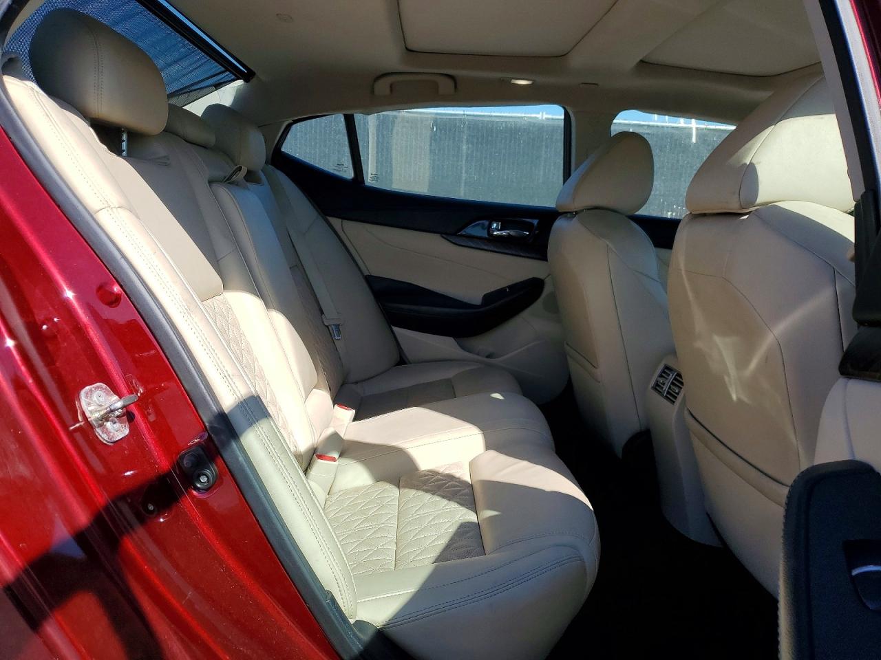2017 NISSAN MAXIMA PLATINUM photo 19