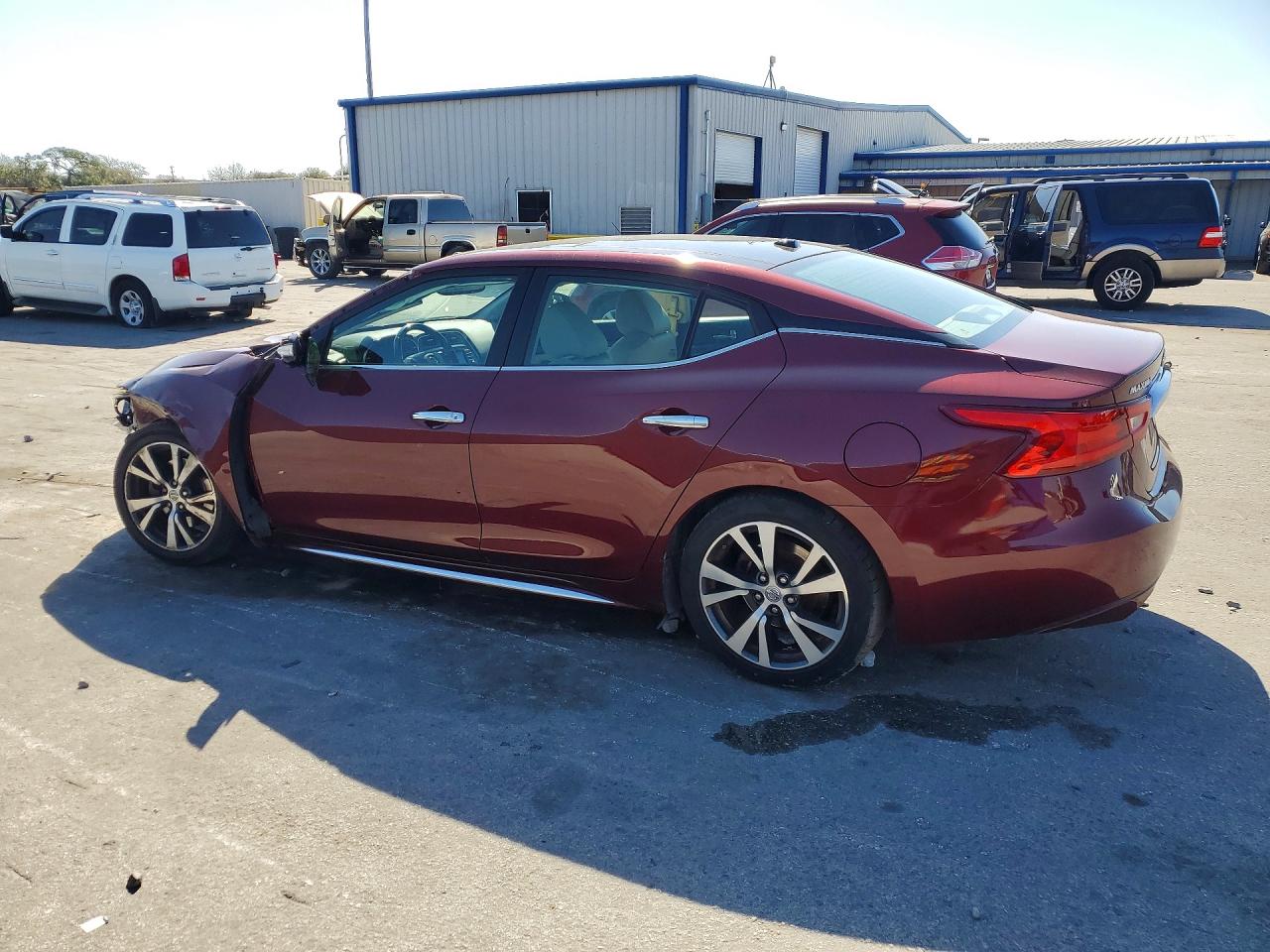2017 NISSAN MAXIMA PLATINUM photo 3