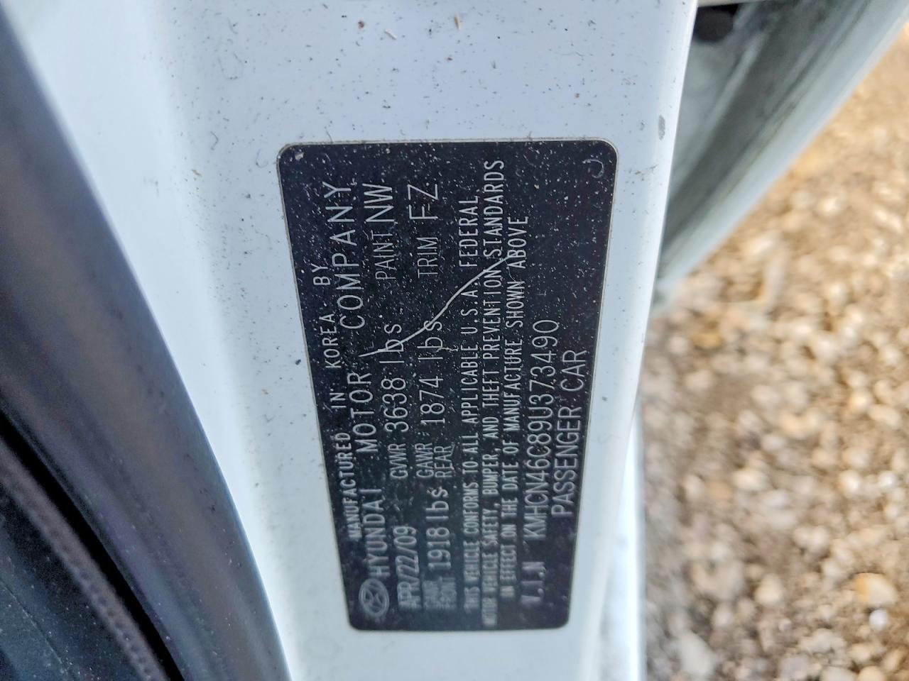2009 HYUNDAI ACCENT photo 34