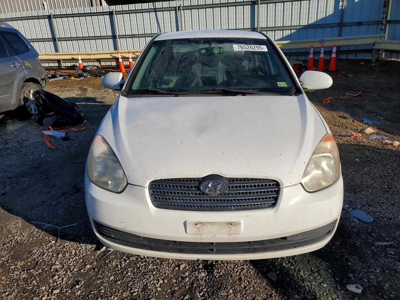 2009 HYUNDAI ACCENT photo 13
