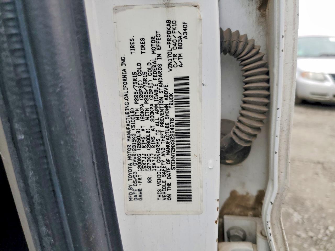 2003 TOYOTA TACOMA V6 photo 12