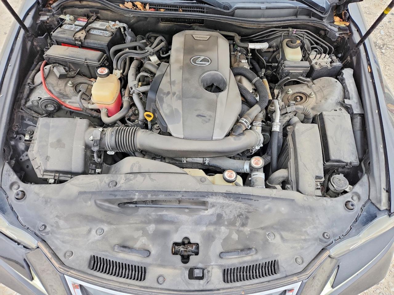 2017 LEXUS IS 200T photo 11