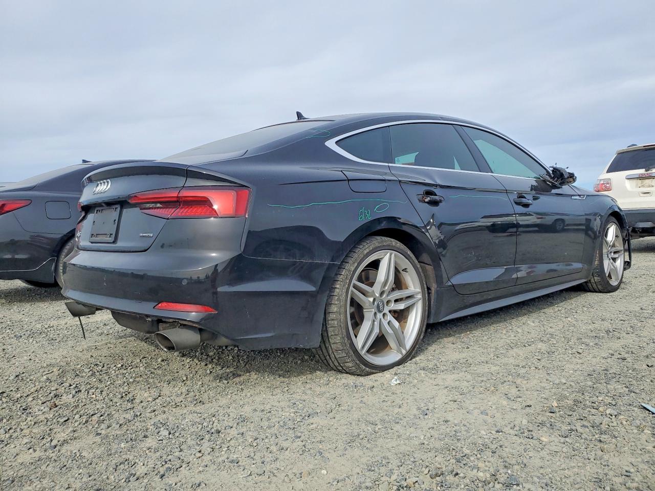 2019 AUDI A5 PREMIUM PLUS S-LINE photo 3