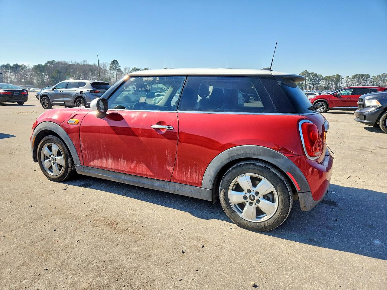 2014 MINI COOPER photo 4