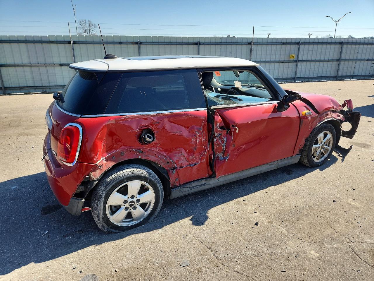 2014 MINI COOPER photo 7