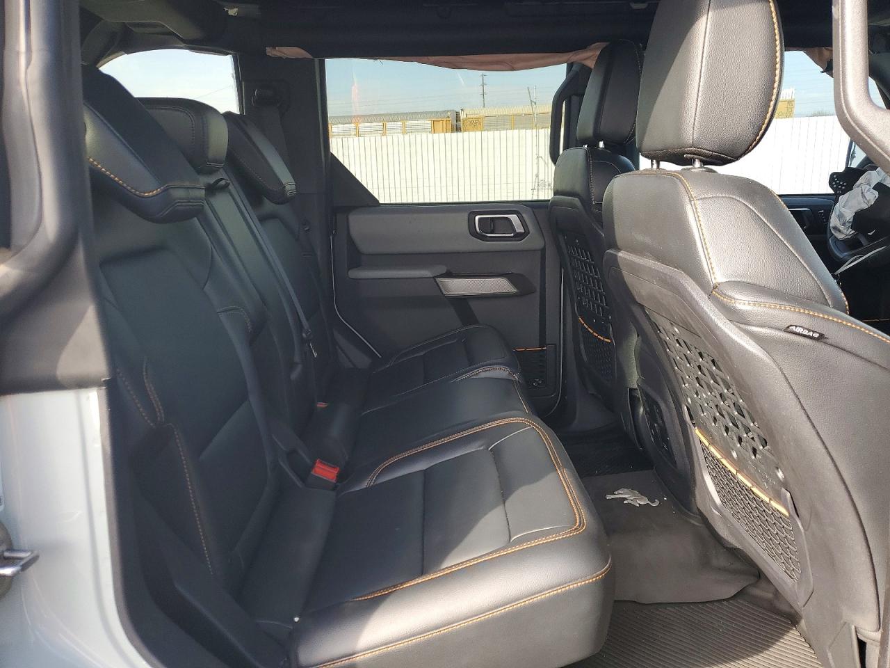 2023 FORD BRONCO BASE photo 21