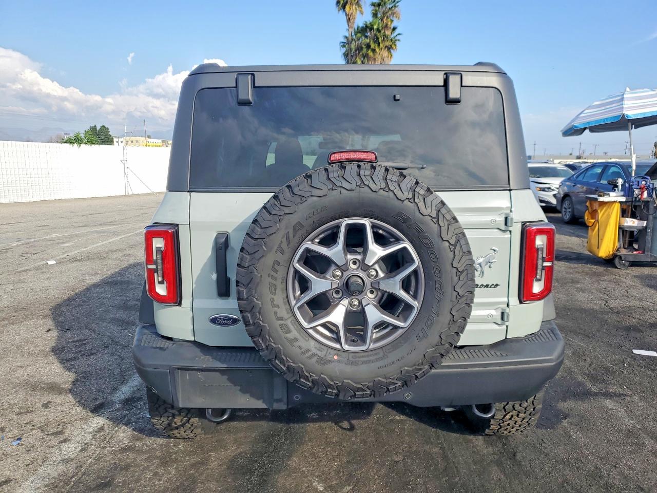 2023 FORD BRONCO BASE photo 11
