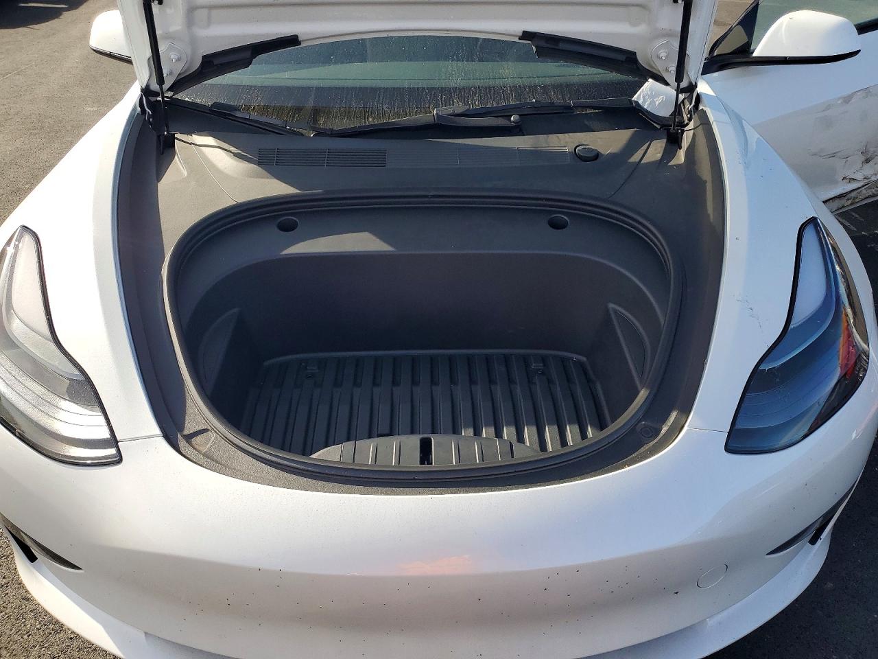 2023 TESLA MODEL 3 photo 31