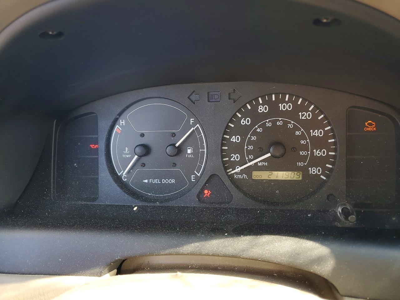 2000 TOYOTA COROLLA VE photo 9
