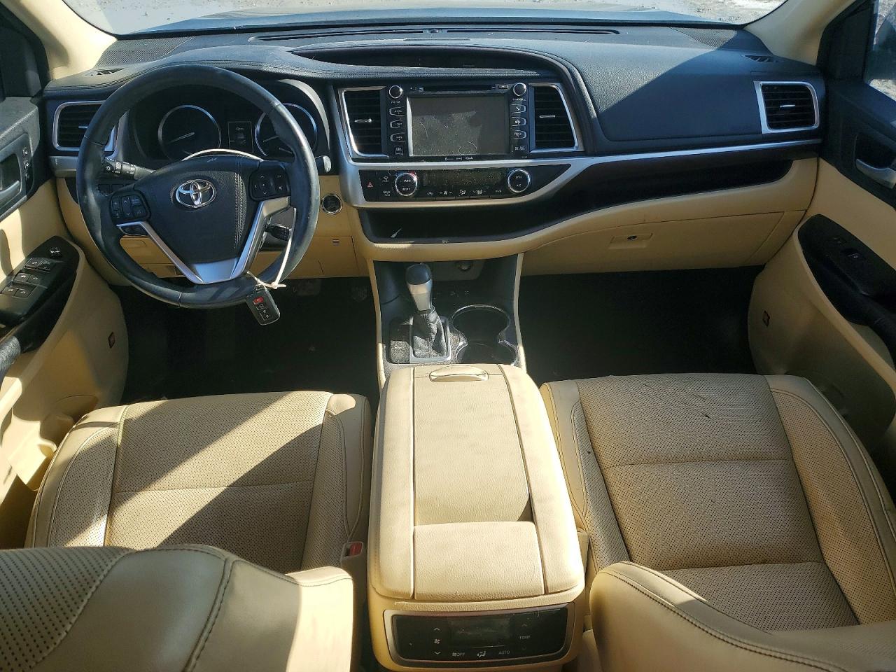 2016 TOYOTA HIGHLANDER LIMITED photo 15