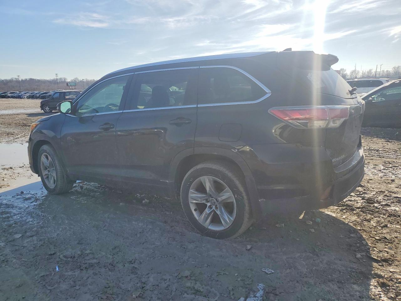 2016 TOYOTA HIGHLANDER LIMITED photo 3