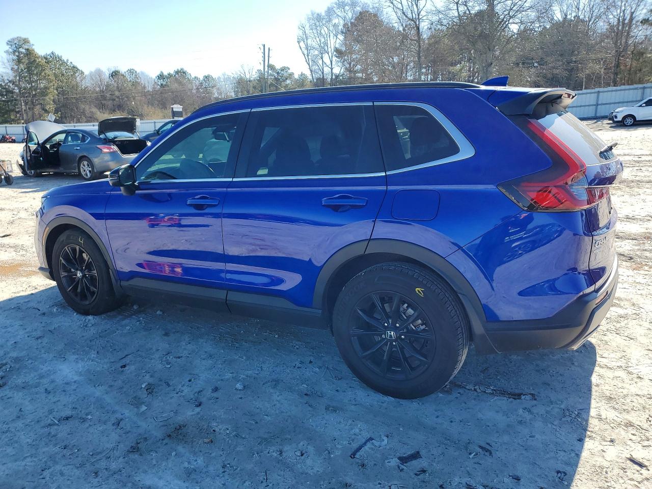 2025 HONDA CR-V SPORT photo 3