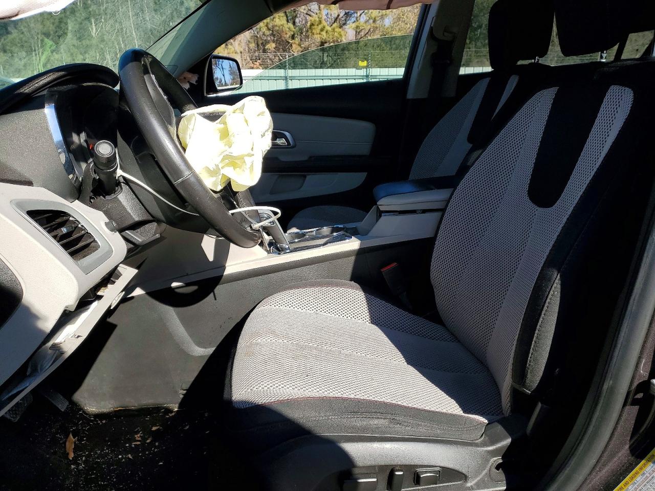 2015 GMC TERRAIN SLE photo 7