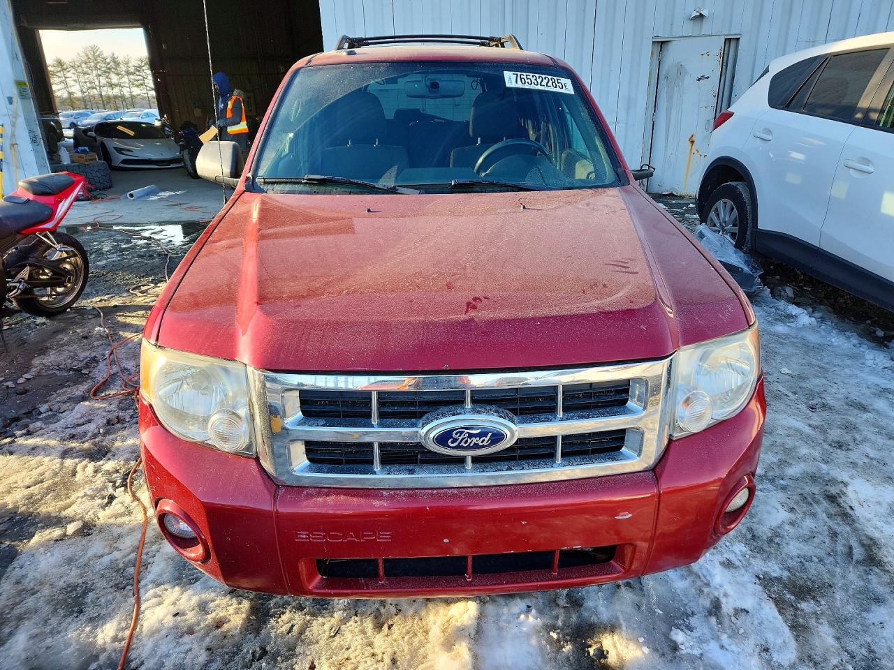 2012 FORD ESCAPE XLT photo 5