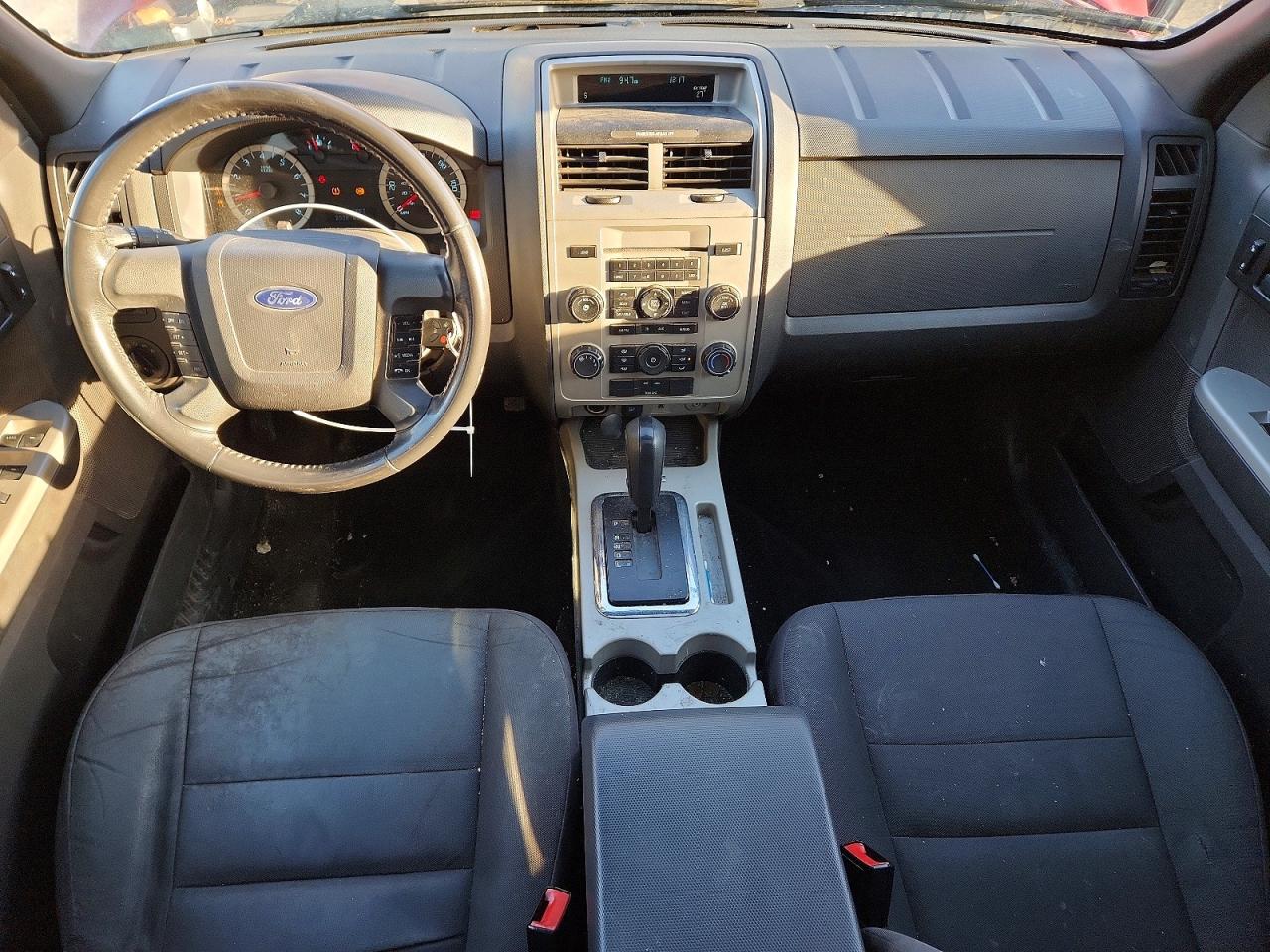 2012 FORD ESCAPE XLT photo 8