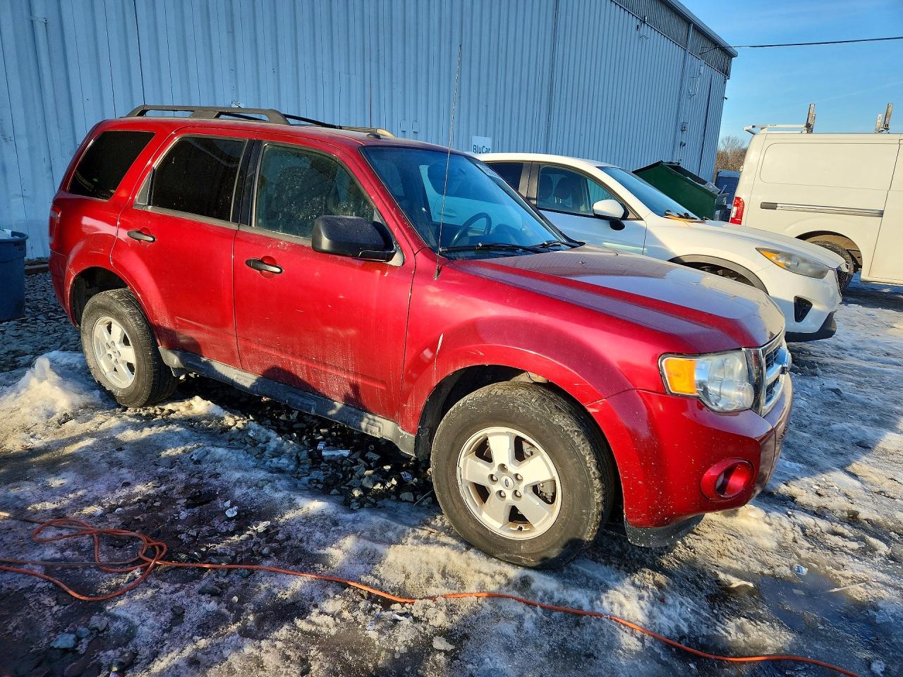 2012 FORD ESCAPE XLT photo 4