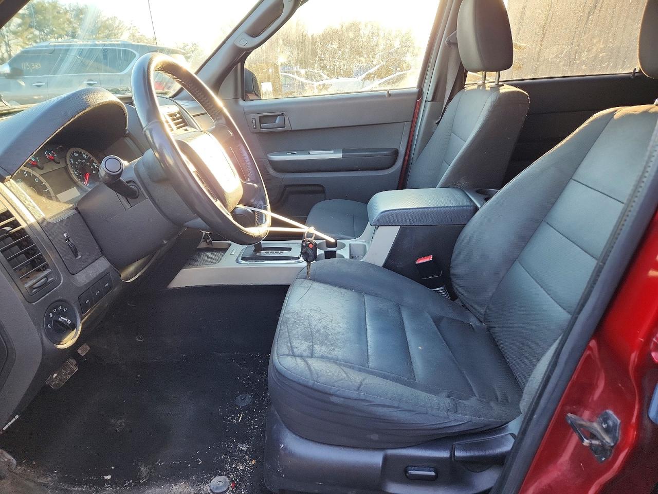 2012 FORD ESCAPE XLT photo 7