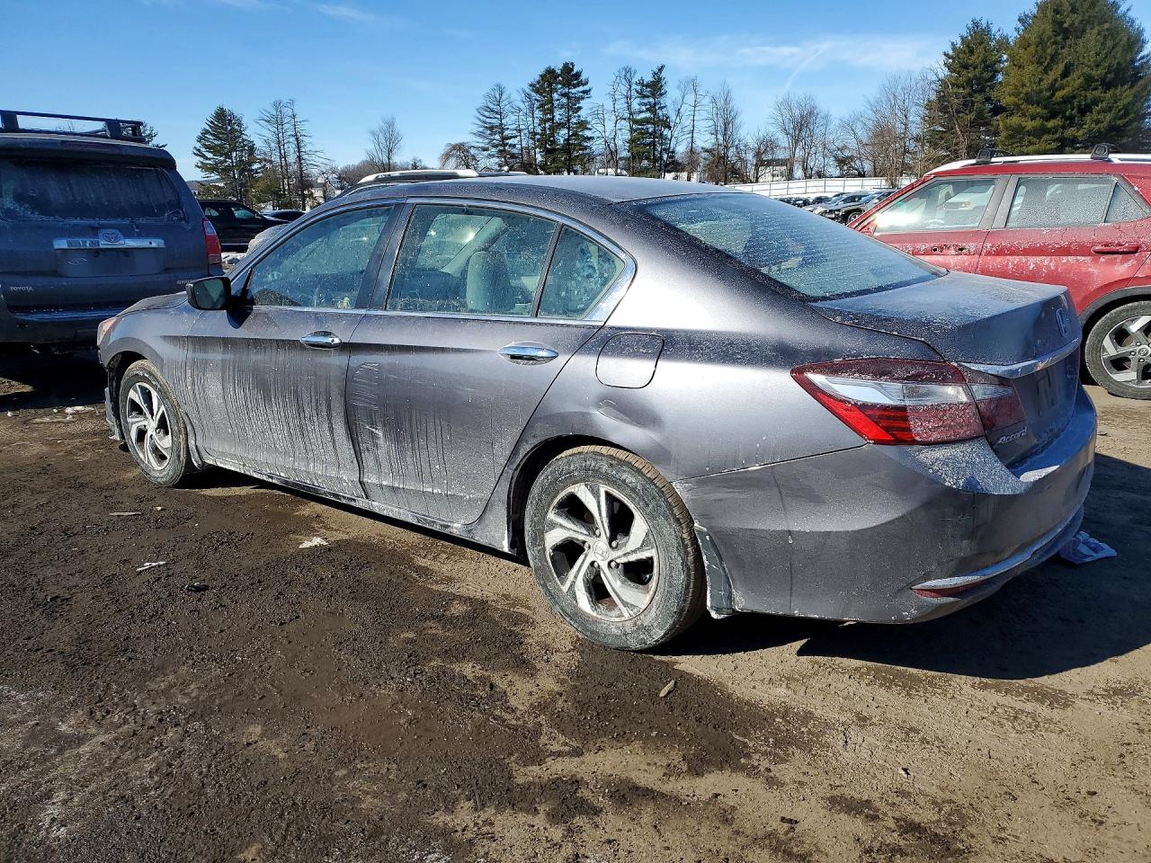 2017 HONDA ACCORD LX photo 4