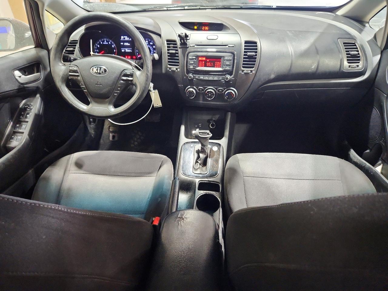 2018 KIA FORTE LX photo 8