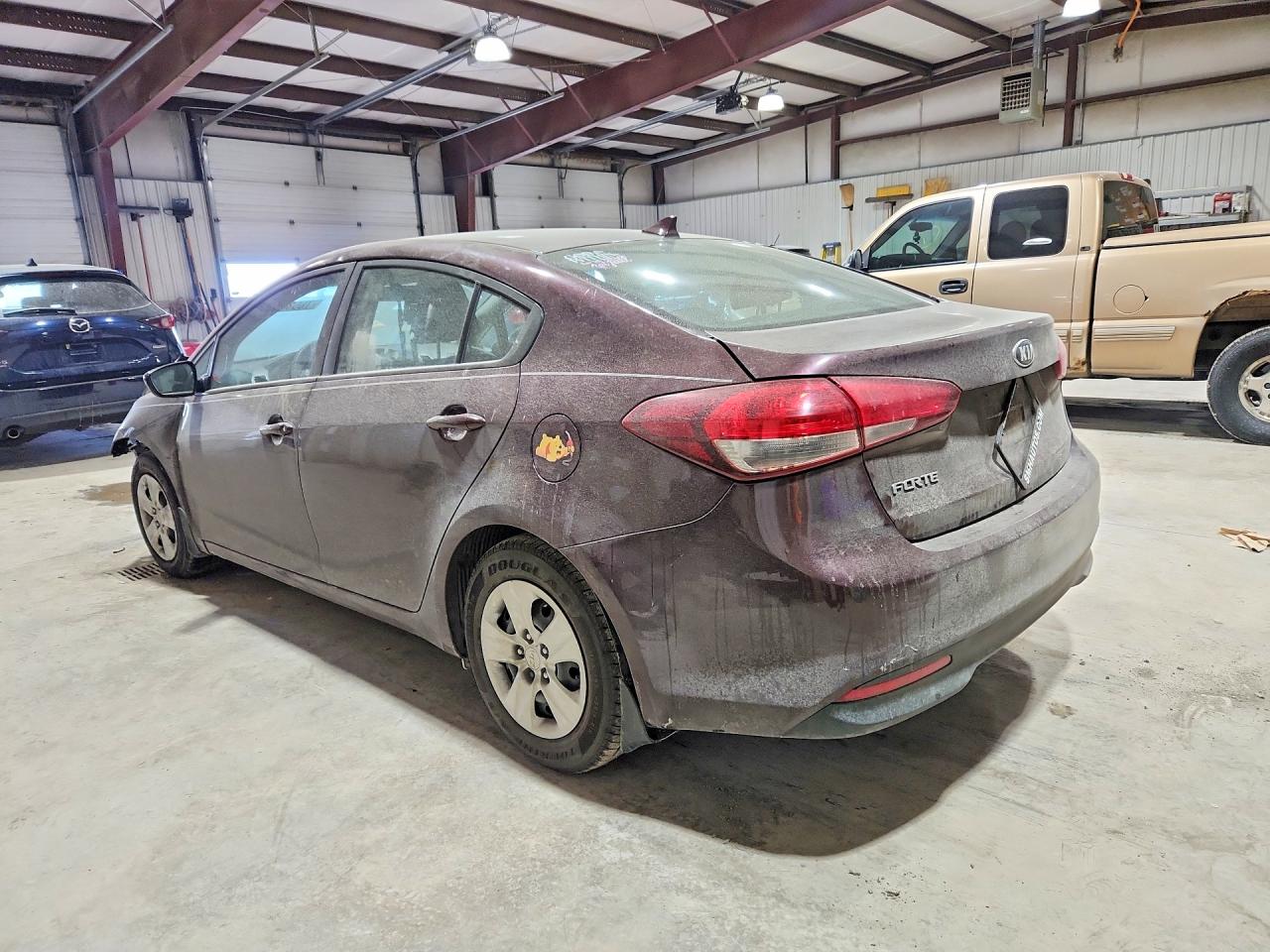 2018 KIA FORTE LX photo 2