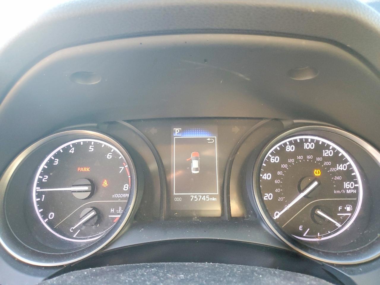 2021 TOYOTA CAMRY SE photo 25