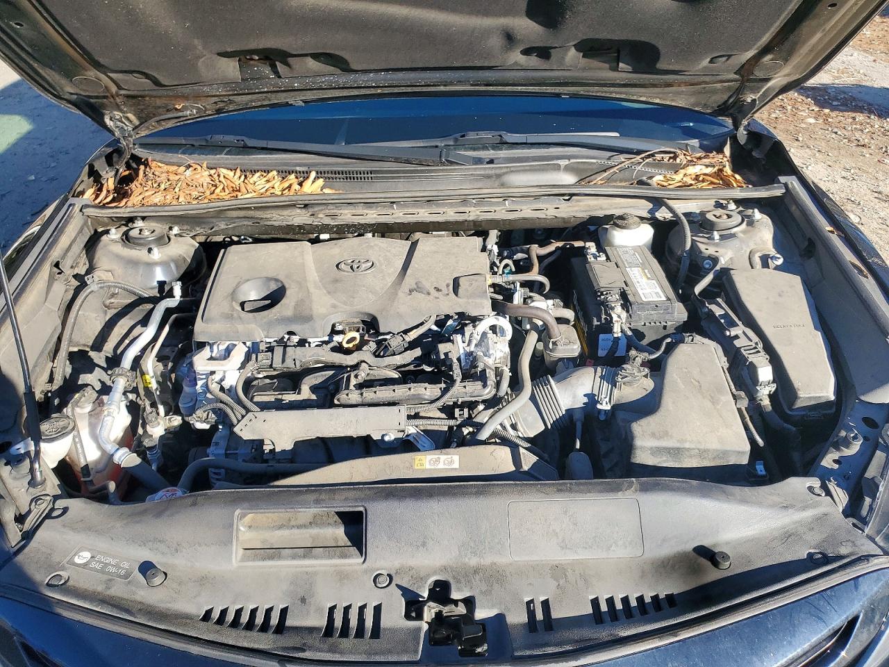 2021 TOYOTA CAMRY SE photo 31