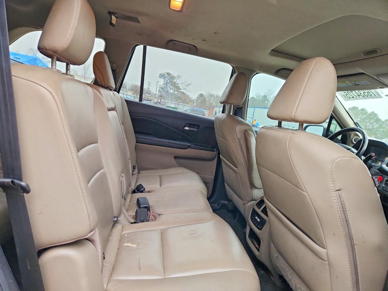 2016 HONDA PILOT EXL photo 10