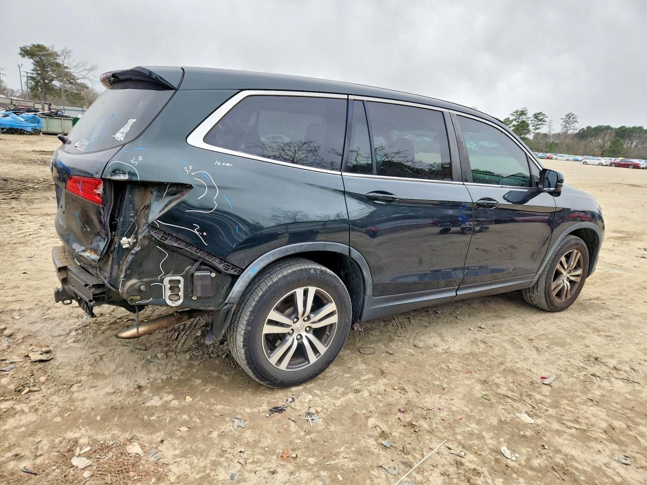 2016 HONDA PILOT EXL photo 3