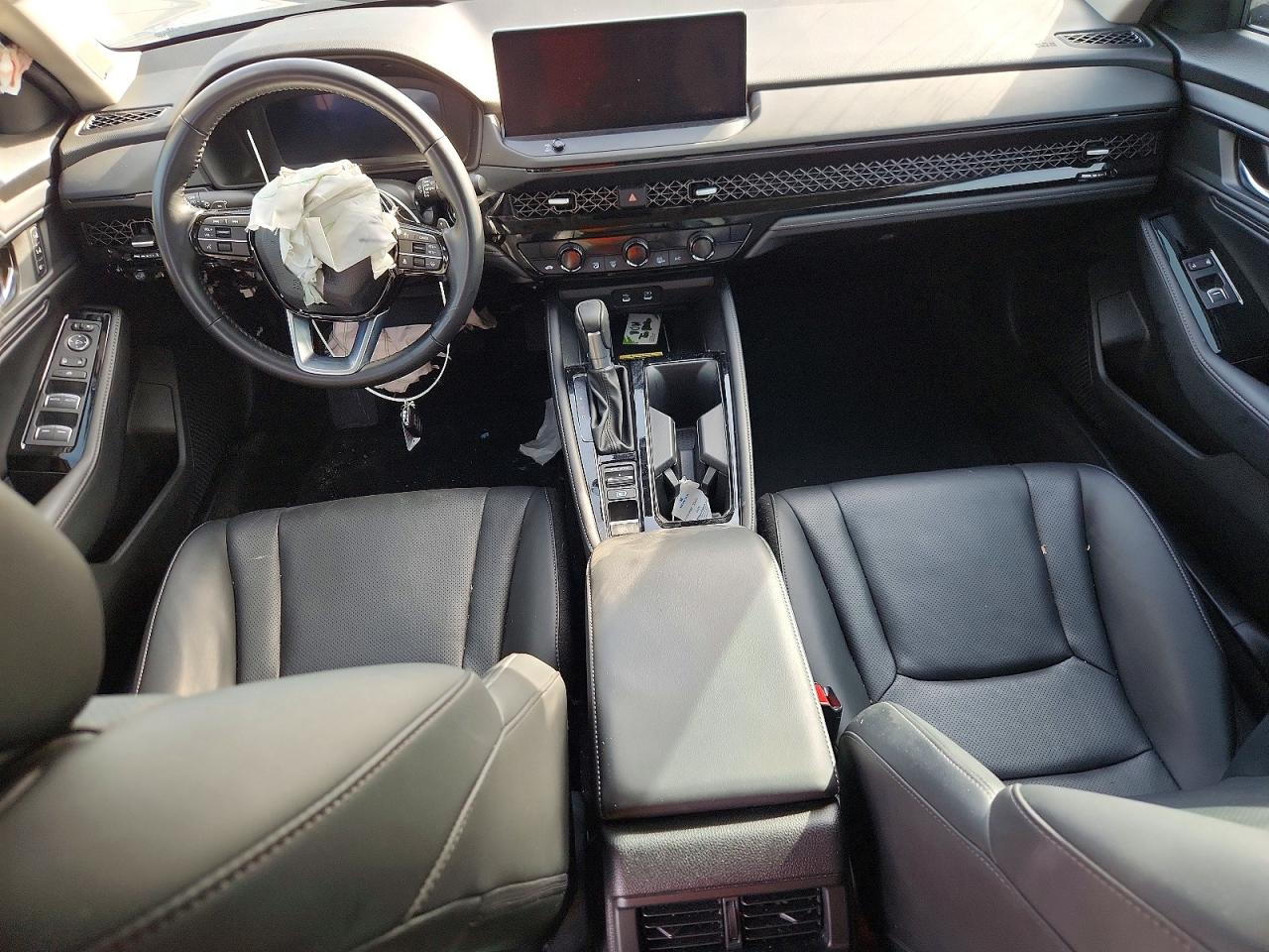 2024 HONDA ACCORD TOURING HYBRID photo 22