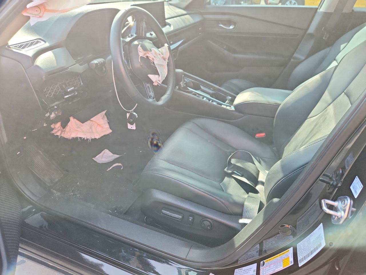 2024 HONDA ACCORD TOURING HYBRID photo 19