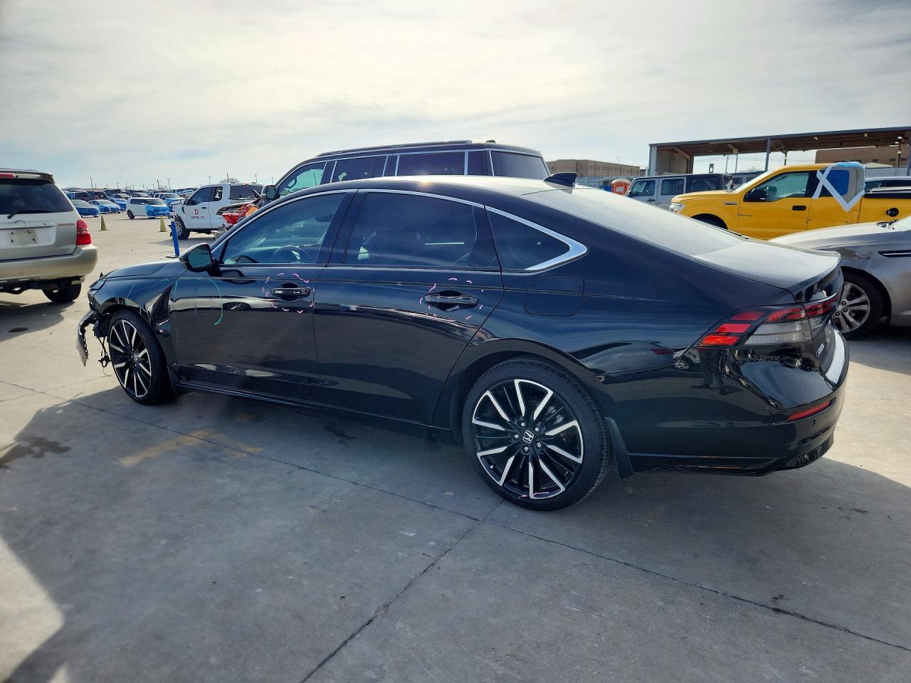 2024 HONDA ACCORD TOURING HYBRID photo 4