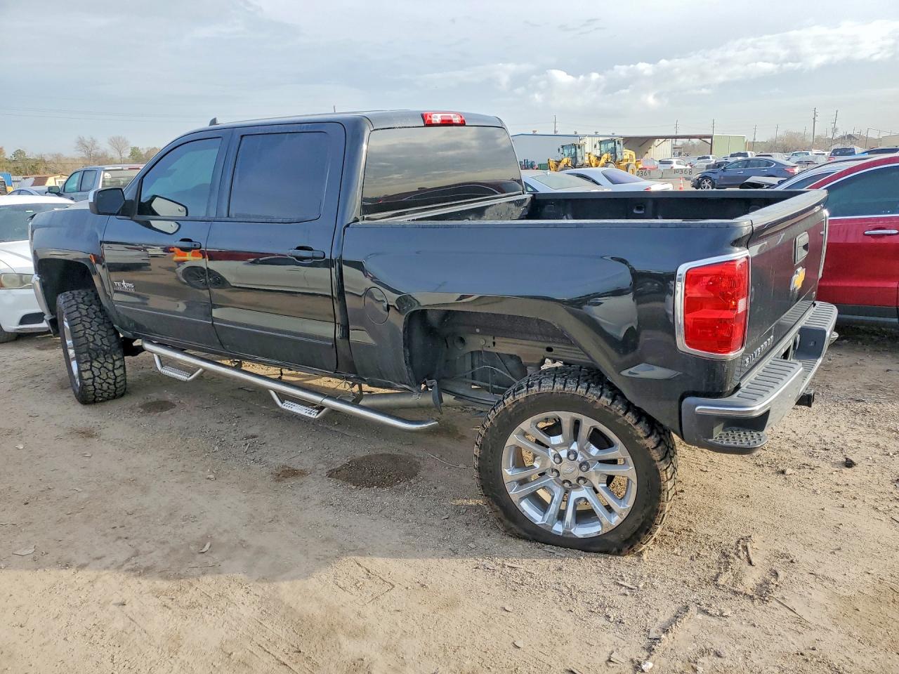 2016 CHEVROLET SILVERADO K1500 LT photo 3