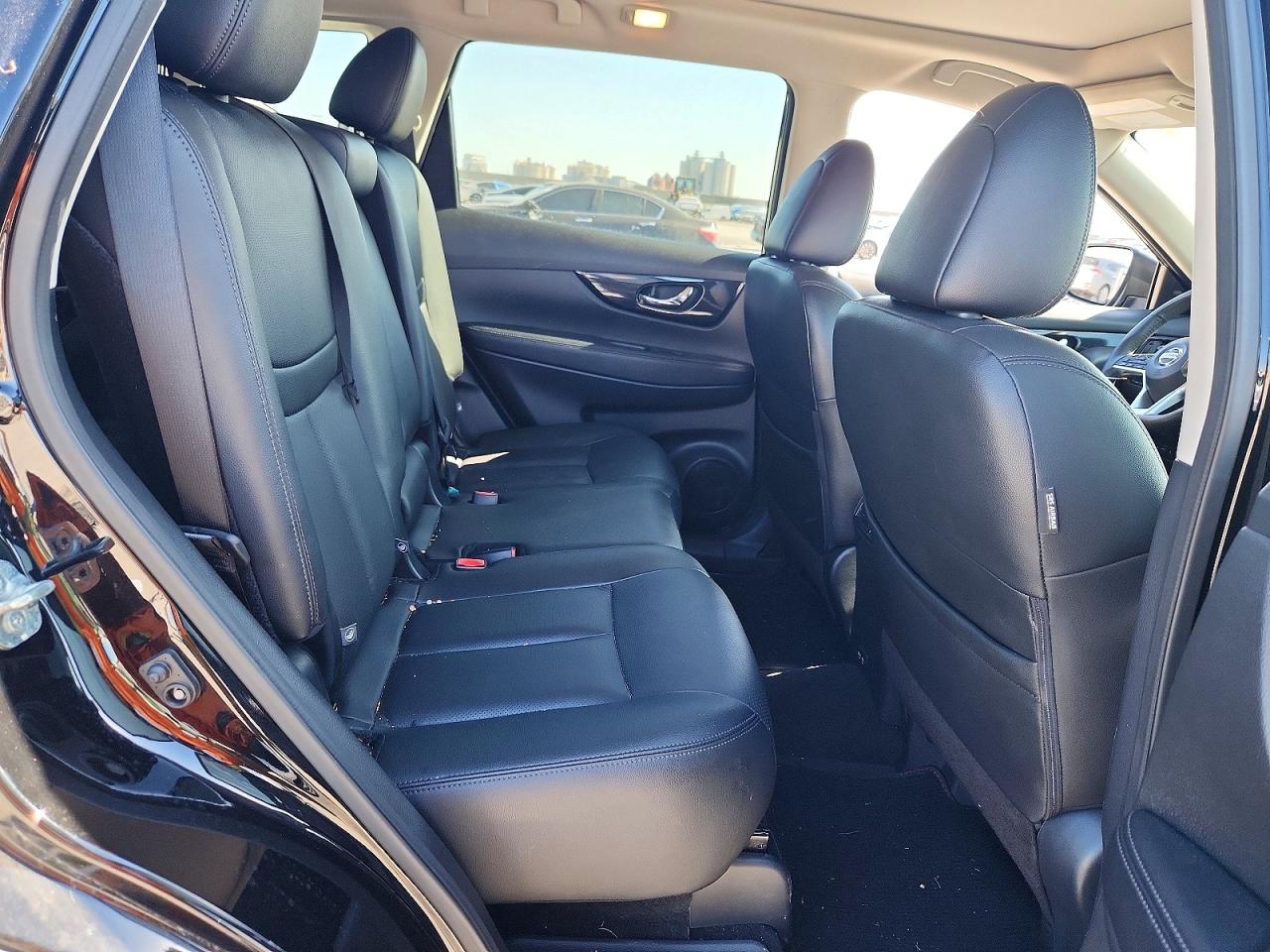 2020 NISSAN ROGUE S photo 21