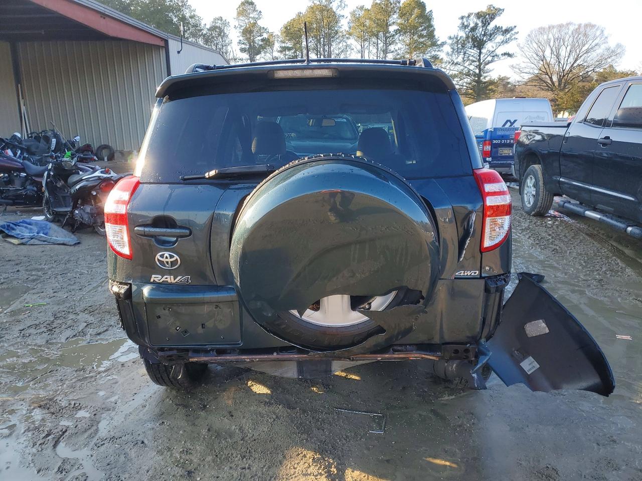 2011 TOYOTA RAV4 BASE photo 6