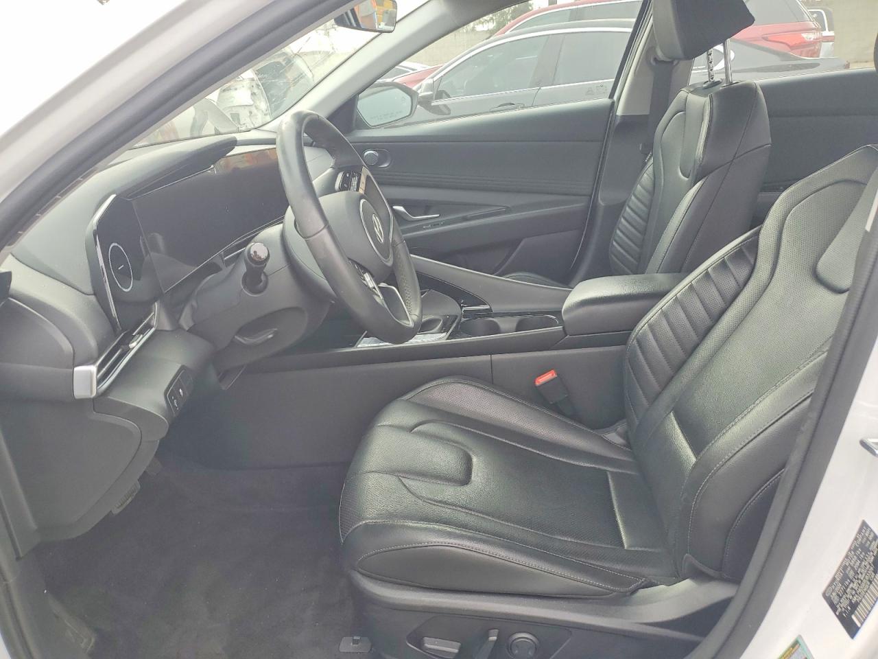 2024 HYUNDAI ELANTRA LIMITED photo 13