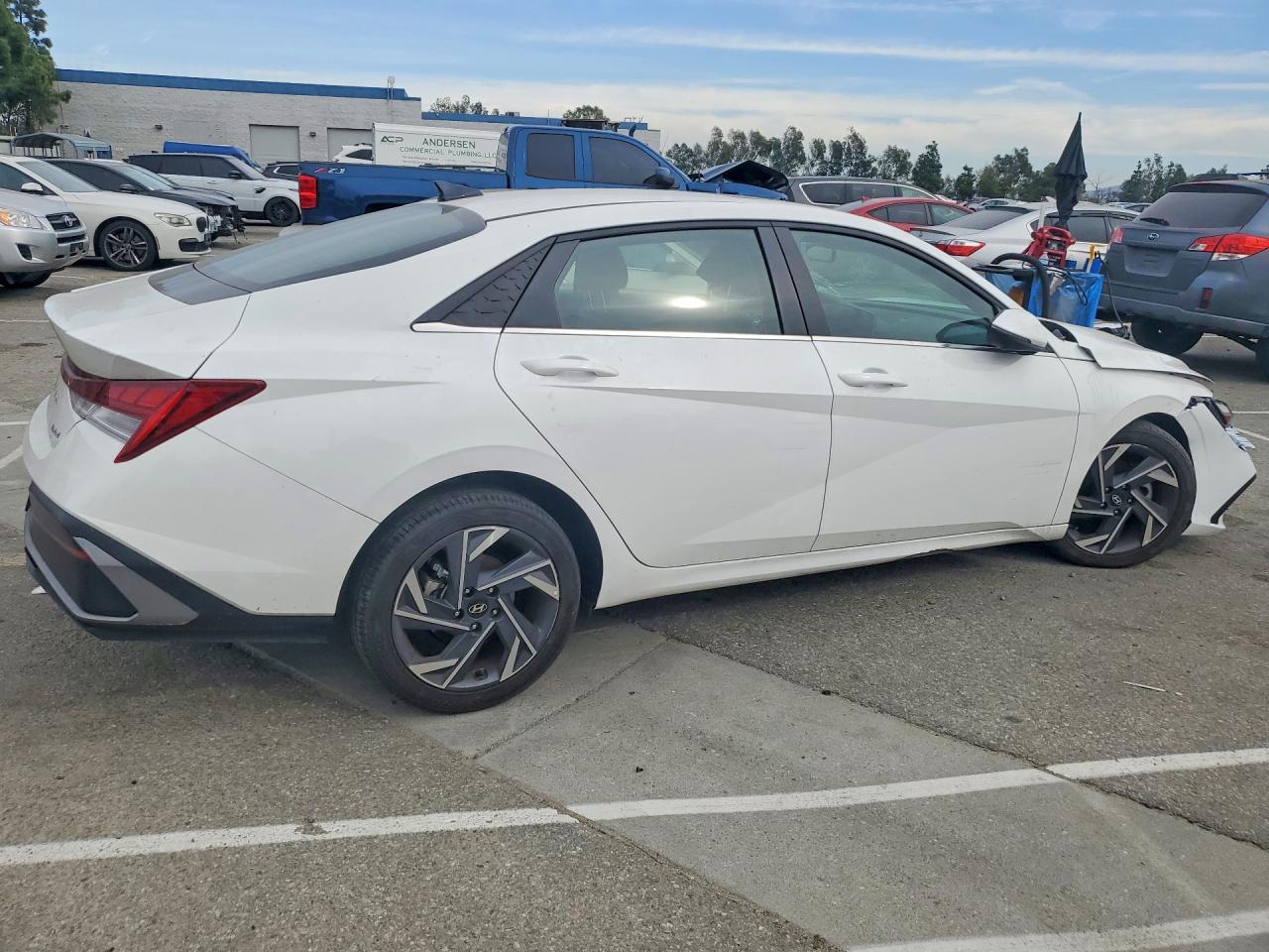 2024 HYUNDAI ELANTRA LIMITED photo 5