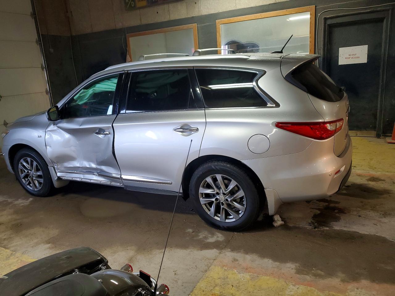 2014 INFINITI QX60 BASE photo 2